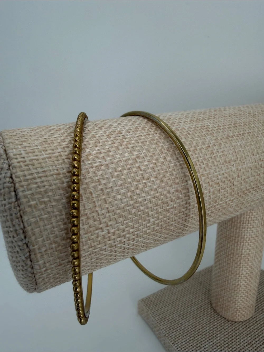 Women's Gold Tone Polished & Beaded Bangle Bracelet Set